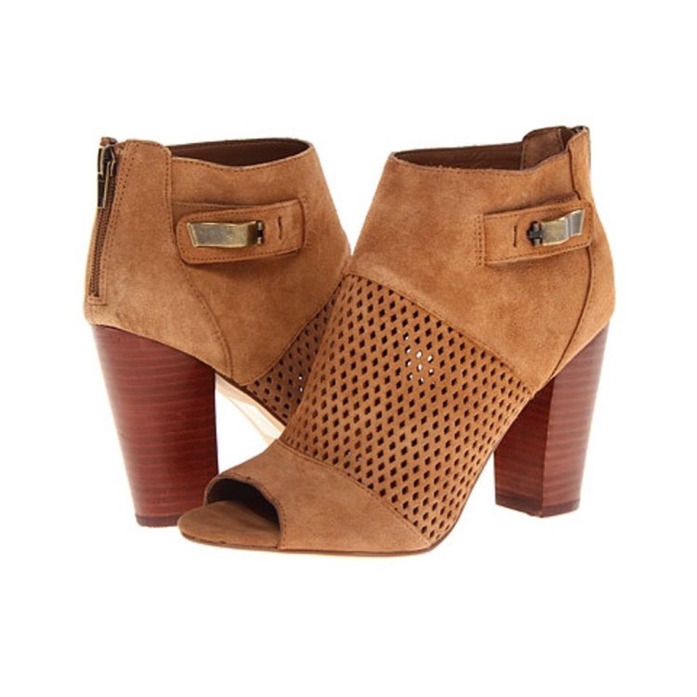 ASO Lydia Martin shoes